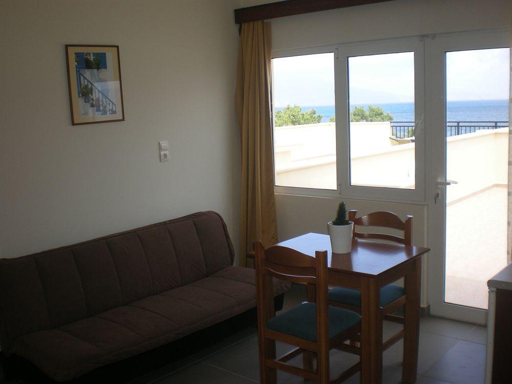 Mesogios Beach Korfalonas Exterior foto