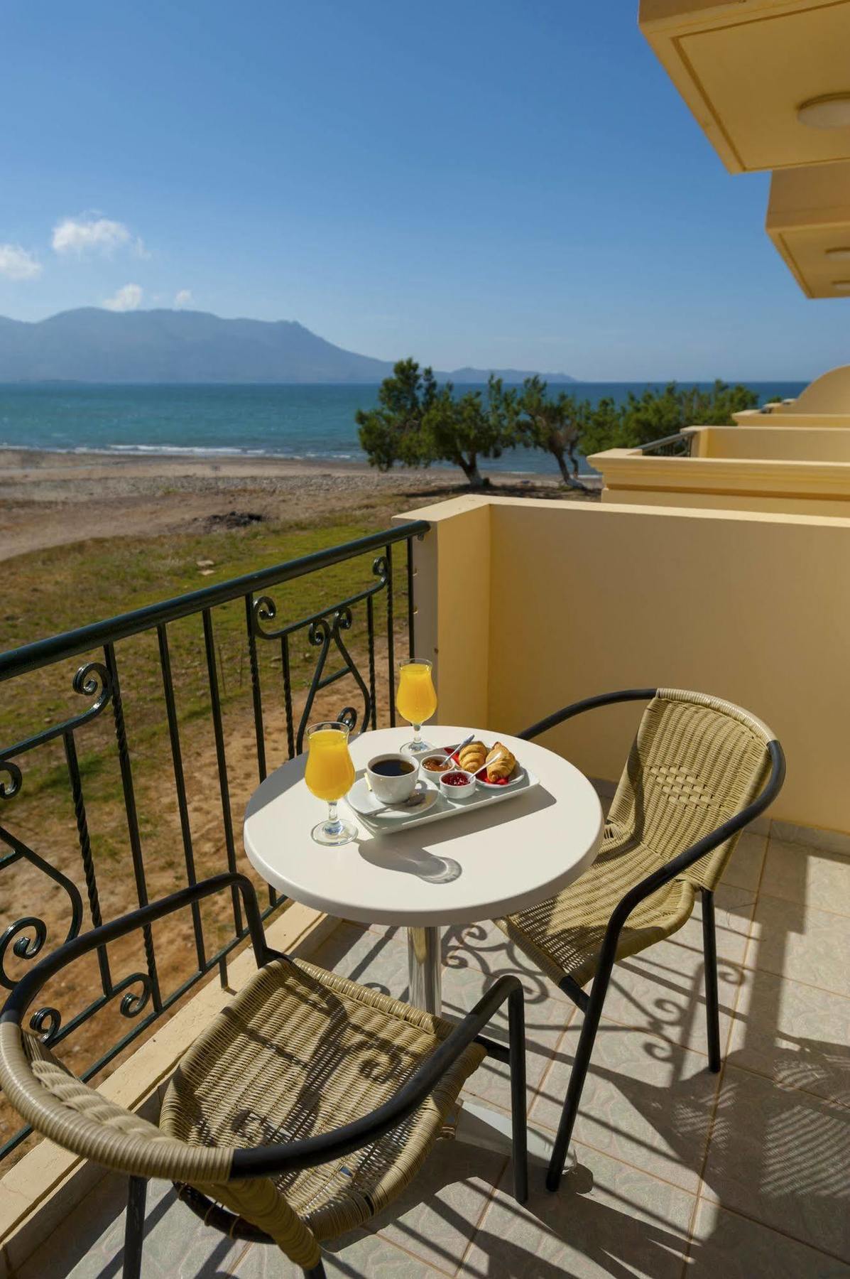 Mesogios Beach Korfalonas Exterior foto